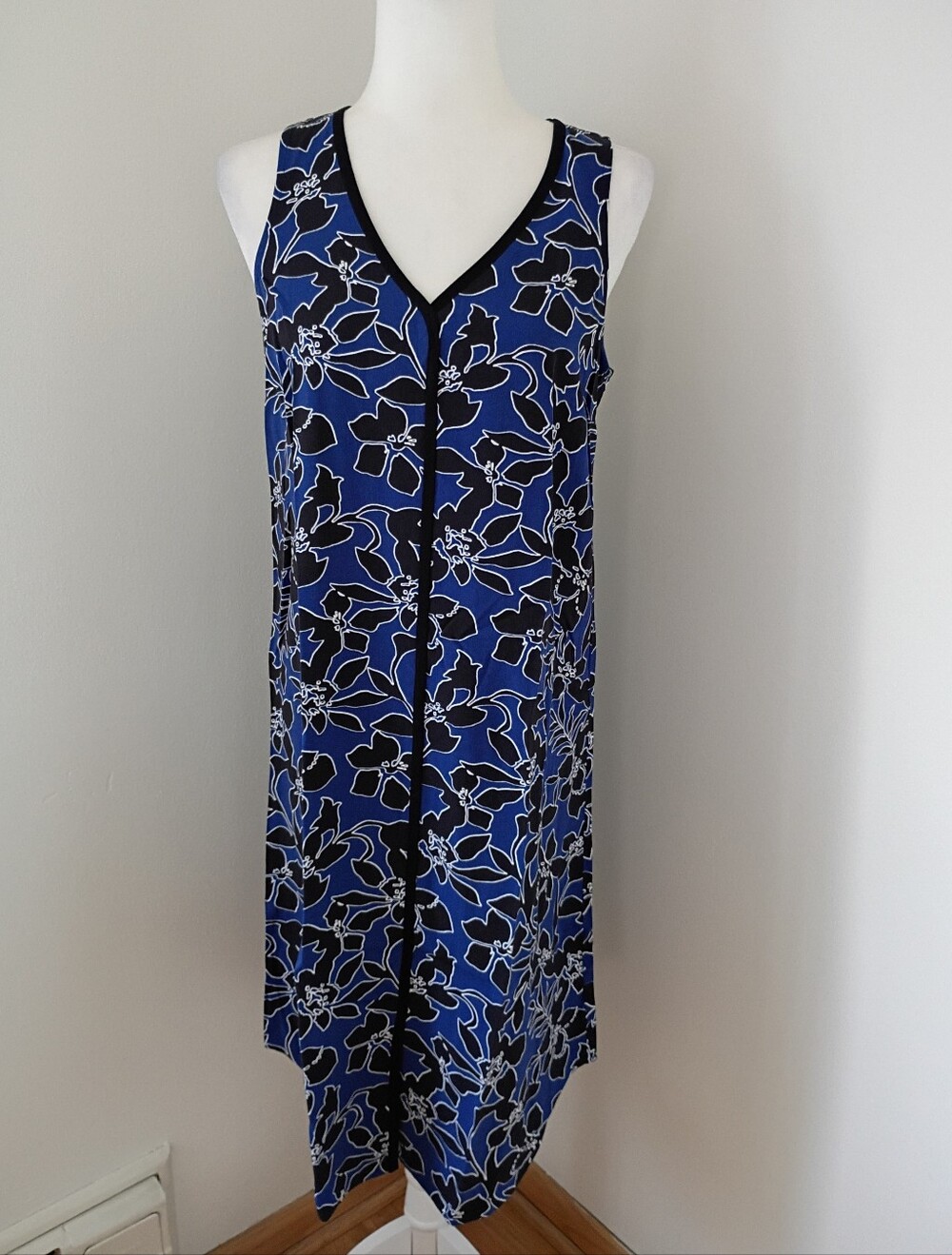 Tommy Bahama Forte Blue Floral Sleeveless Dress, NWT Size S